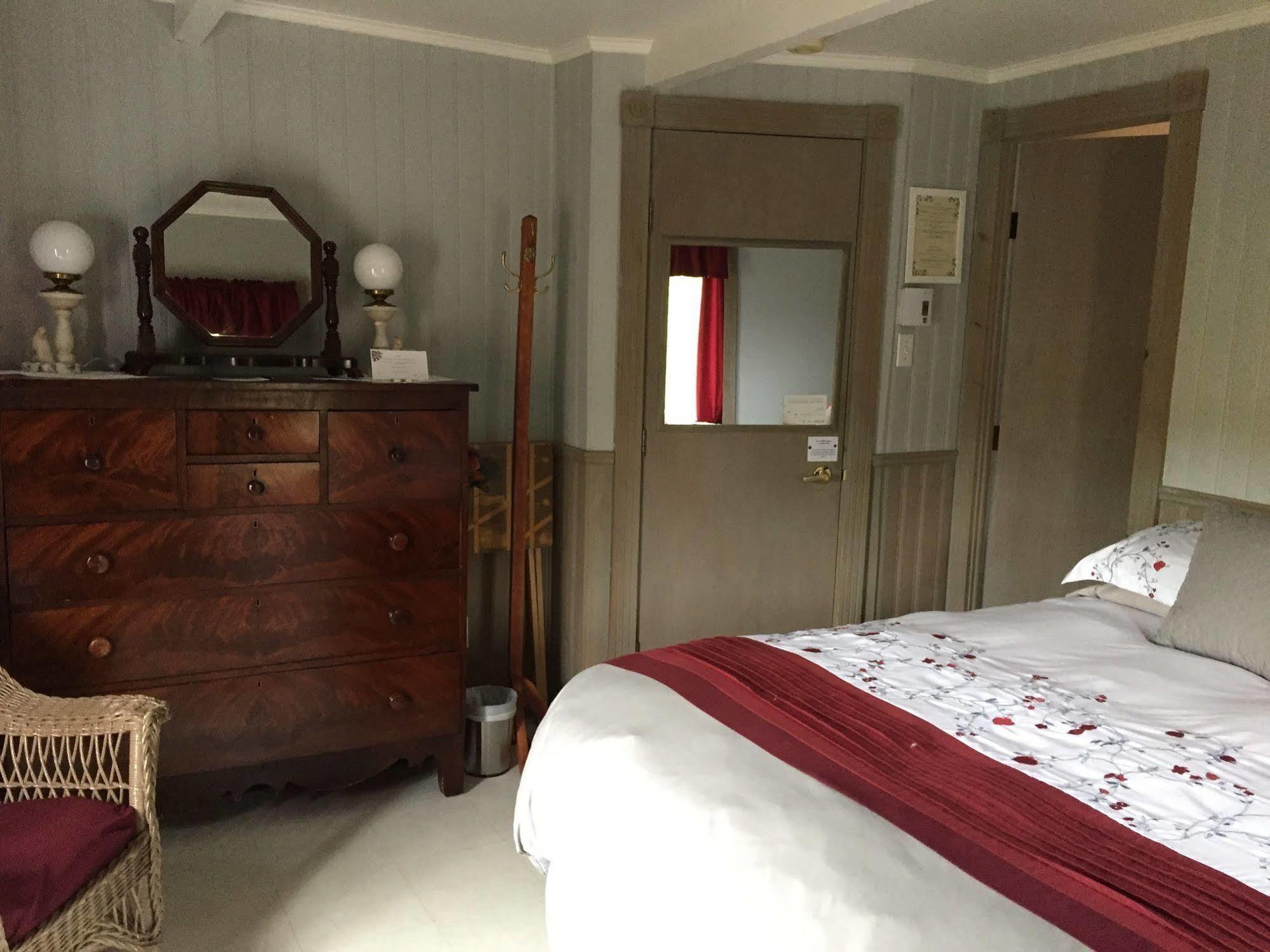 Auberge Petite Plaisance La Malbaie Exterior foto